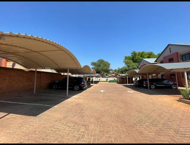 2 BEDROOM TOWNHOUSE FOR SALE IN ANNLIN